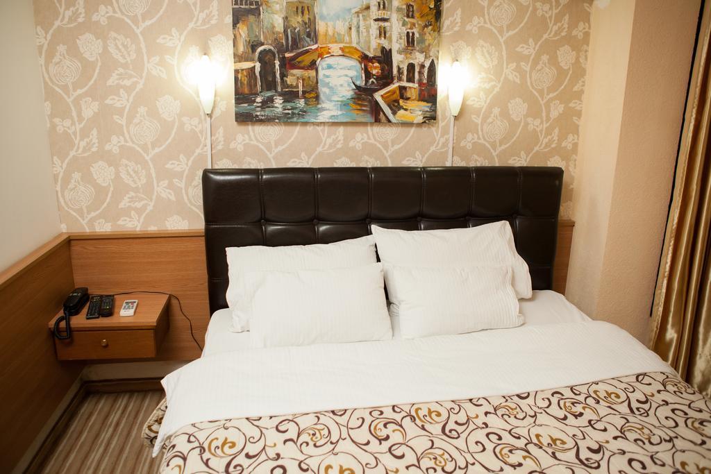 Hotel Vrbak Нови пазар Стая снимка