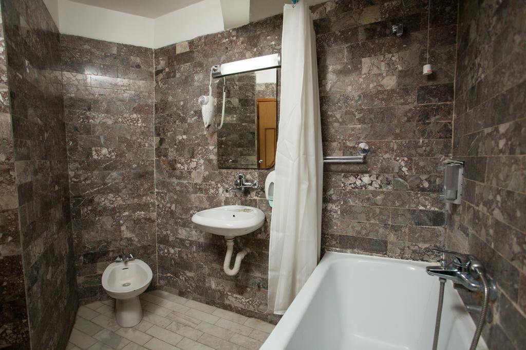 Hotel Vrbak Нови пазар Стая снимка