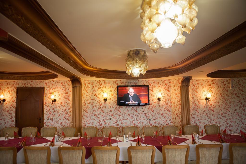 Hotel Vrbak Нови пазар Екстериор снимка