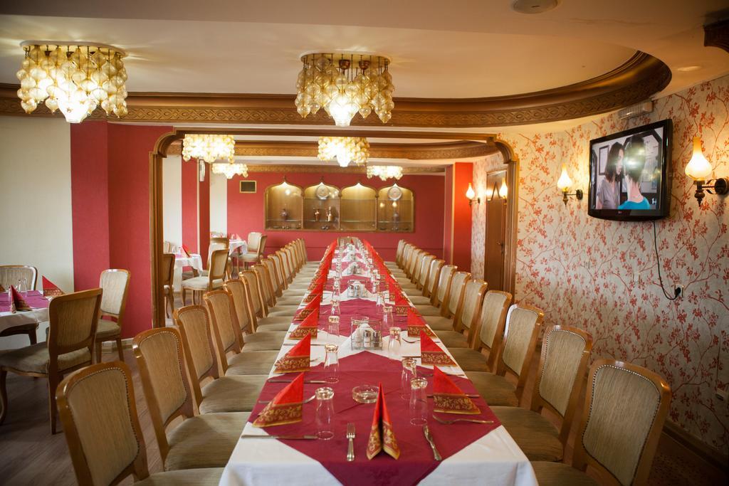 Hotel Vrbak Нови пазар Екстериор снимка